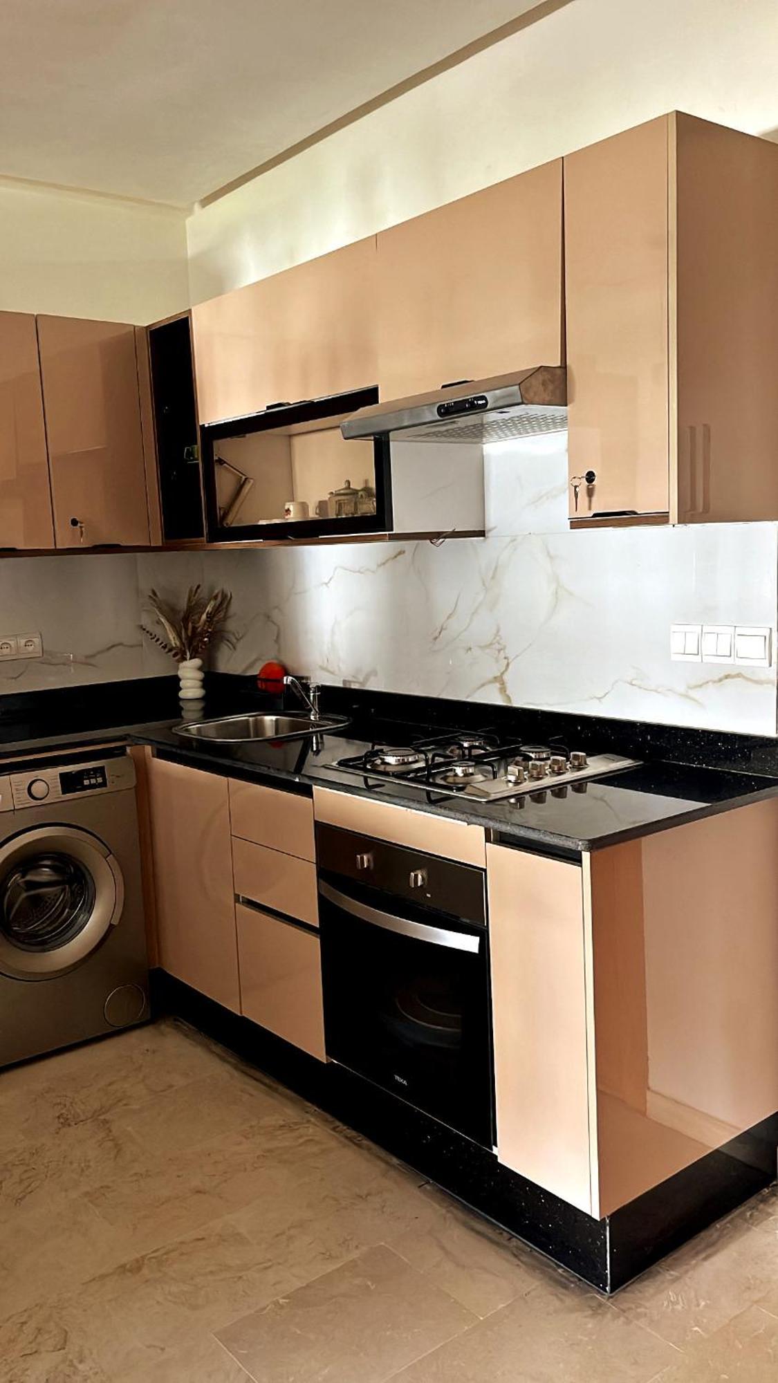 Elegant Appartement Avec Un Acces Piscine Jardin Parking Sous-Sol Et Wifi Haut Debit Fibre Optique Tanger Exteriér fotografie
