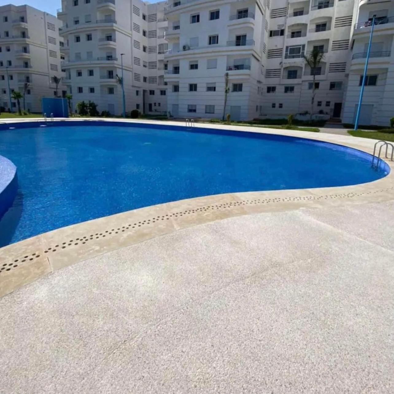 Elegant Appartement Avec Un Acces Piscine Jardin Parking Sous-Sol Et Wifi Haut Debit Fibre Optique Tanger Exteriér fotografie