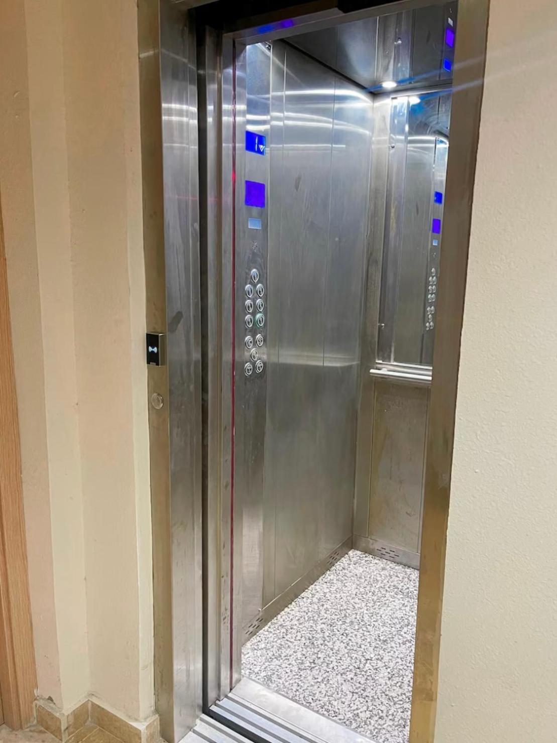 Elegant Appartement Avec Un Acces Piscine Jardin Parking Sous-Sol Et Wifi Haut Debit Fibre Optique Tanger Exteriér fotografie